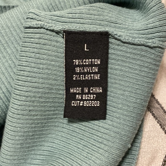 BCBG TOP - Picture 6 of 7